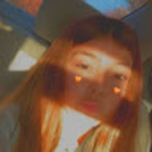 Meet your Posher, Clara